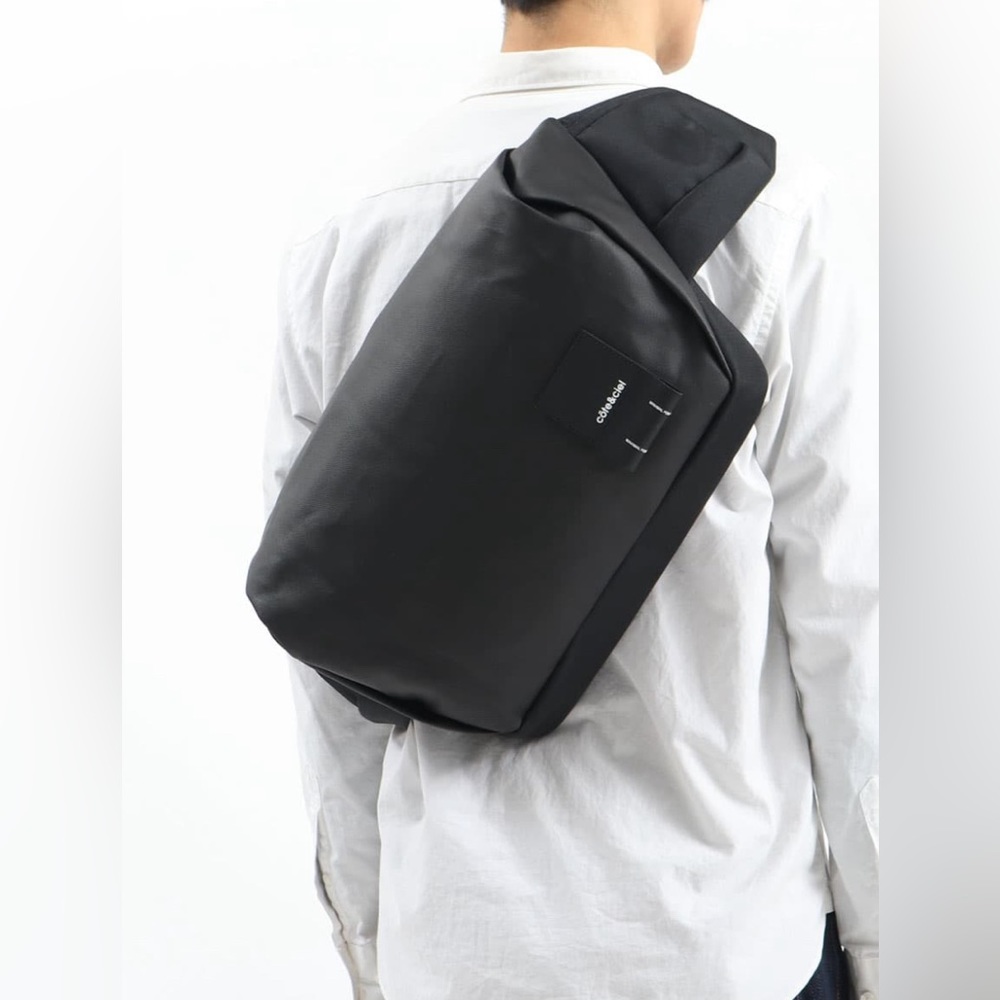 Cote&ciel messenger style bag